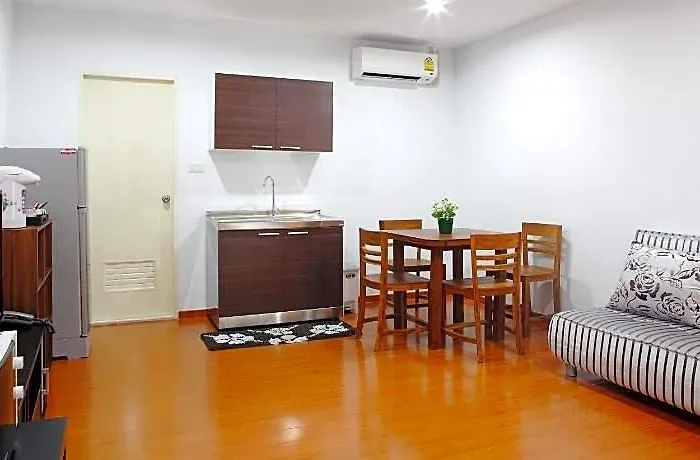 旅馆 Double Dd House At Mrt Sutthisarn
