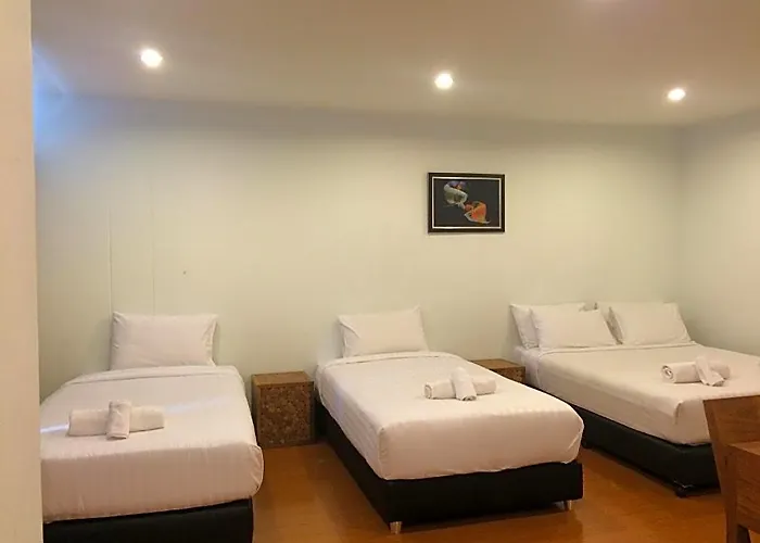 Double Dd House At Mrt Sutthisarn 曼谷