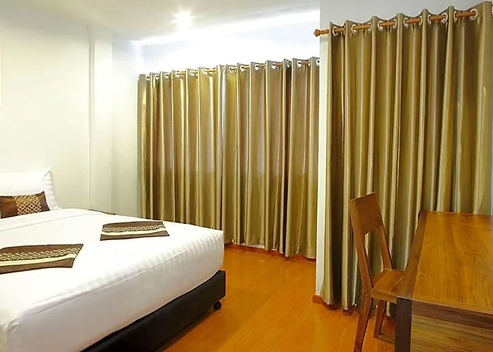 بيت شباب Double Dd House At Mrt Sutthisarn *
