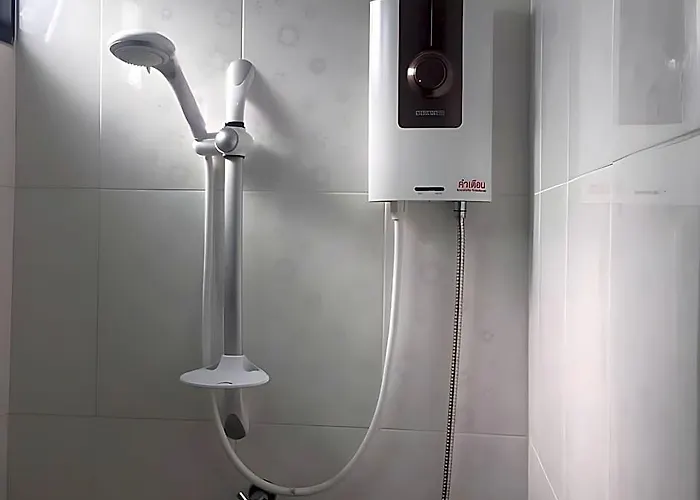 Hostel Double Dd House At Mrt Sutthisarn *