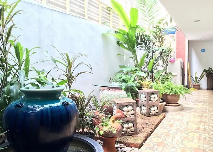 旅馆 Double Dd House At Mrt Sutthisarn 曼谷